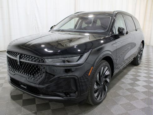 New 2026 Lincoln Nautilus Reserve w/ Jet Appearance Package AWD/4WD image 36
