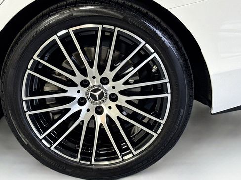 Used 2023 Mercedes-Benz C 300 Sedan image 30