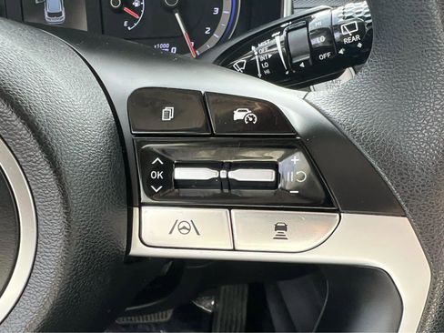 Certified 2023 Hyundai Tucson SEL AWD/4WD image 32