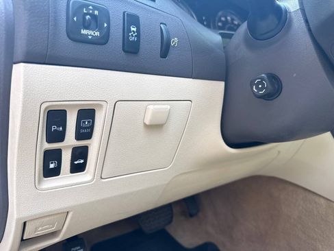 Used 2011 Lexus ES 350 FWD image 17