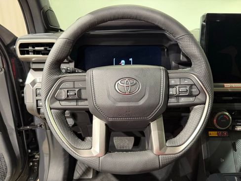 New 2026 Toyota Tacoma TRD Off-Road AWD/4WD image 22
