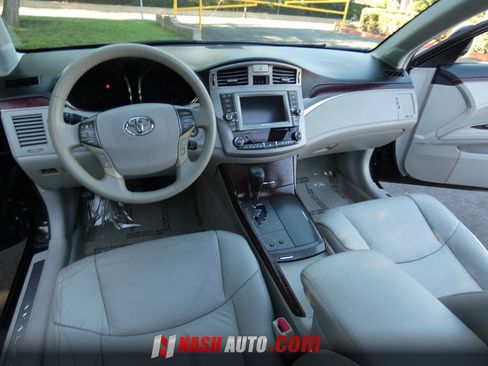 Used 2011 Toyota Avalon FWD image 23