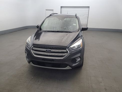 Used 2018 Ford Escape SE w/ Ford Safe & Smart Package AWD/4WD image 15