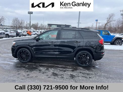 Used 2020 GMC Terrain SLE w/ Driver Convenience Package image 15