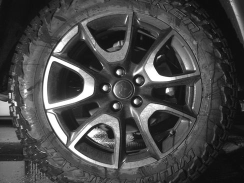 Used 2025 Jeep Compass Trailhawk AWD/4WD image 15
