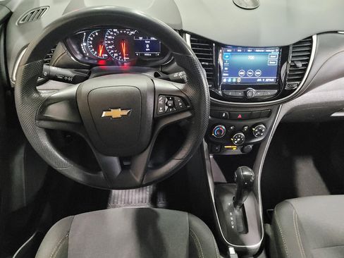 Used 2019 Chevrolet Trax LS image 22