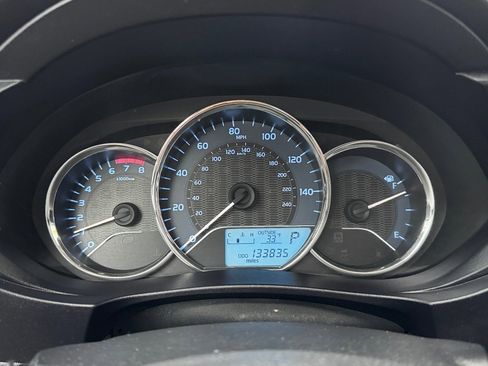 Used 2014 Toyota Corolla L image 25