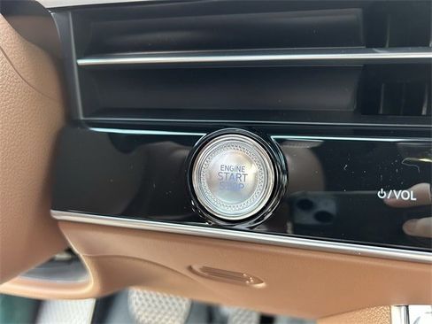 New 2026 Genesis GV70 2.5T Advanced image 30