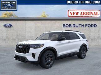 New 2026 Ford Explorer ST-Line video 1