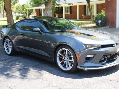 Used 2017 Chevrolet Camaro SS w/ 50th Anniversary Edition image 49