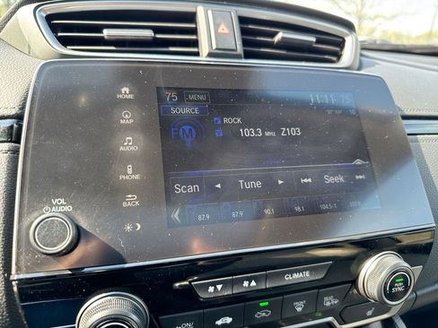 Used 2018 Honda CR-V Touring image 14