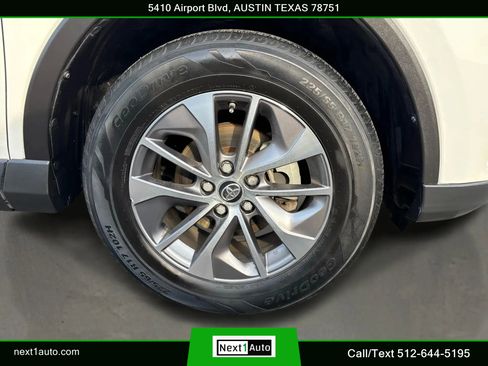 Used 2018 Toyota RAV4 XLE image 34