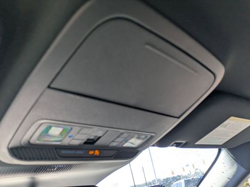 New 2026 Ford Explorer Platinum image 25