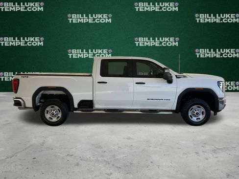 Used 2024 GMC Sierra 2500 Pro w/ Convenience Package image 5