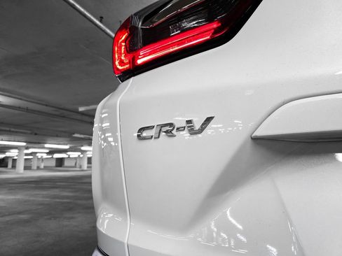 Certified 2022 Honda CR-V Touring image 10
