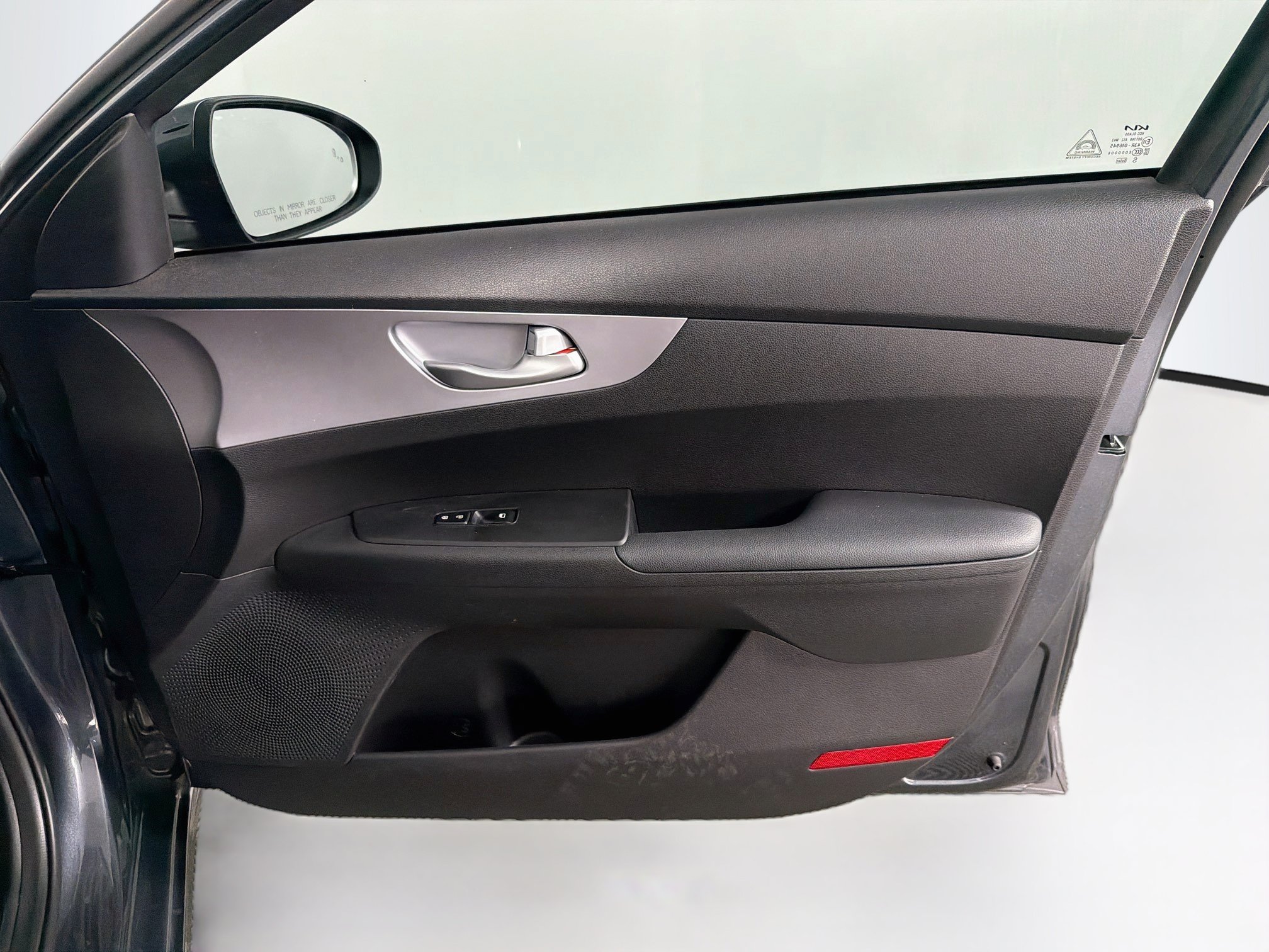 Used 2024 Kia Forte LXS w/ LXS Technology Package FWD image 32