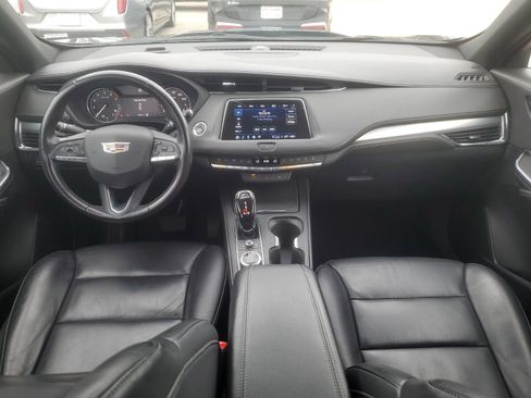 Used 2023 Cadillac XT4 Premium Luxury image 11