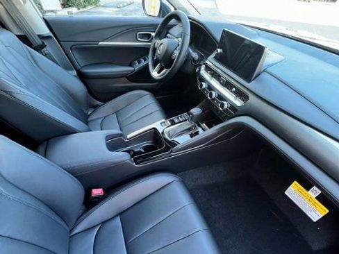 New 2026 Acura Integra image 24