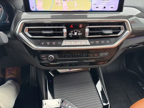Used 2022 BMW X3 M40i w/ Premium Package image 66