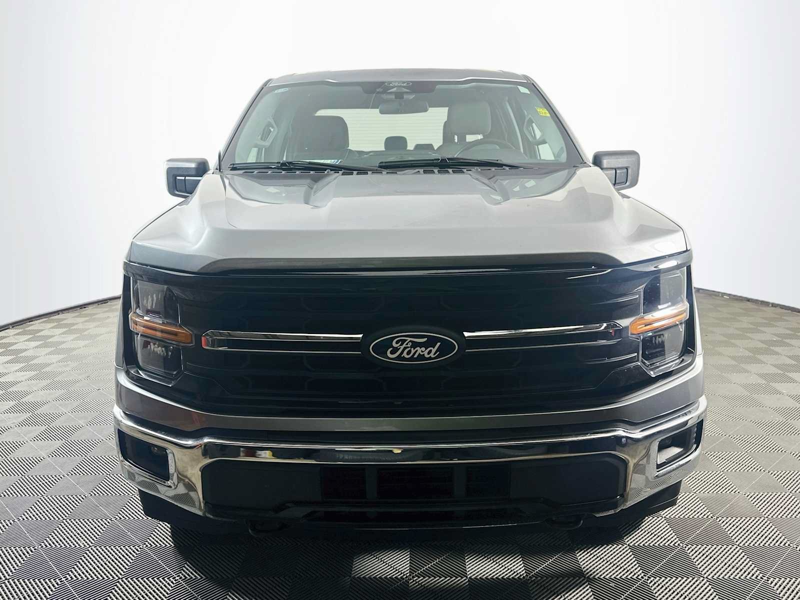 Used 2025 Ford F150 XLT w/ Equipment Group 301A Standard AWD/4WD image 2