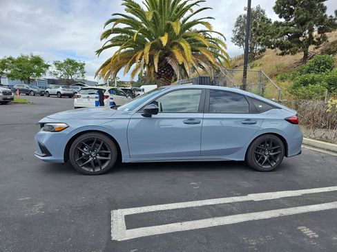Used 2023 Honda Civic Sport image 4
