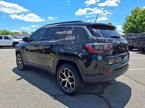 Used 2024 Jeep Compass Limited AWD/4WD image 5