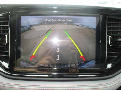 Used 2024 Dodge Durango GT AWD/4WD image 28