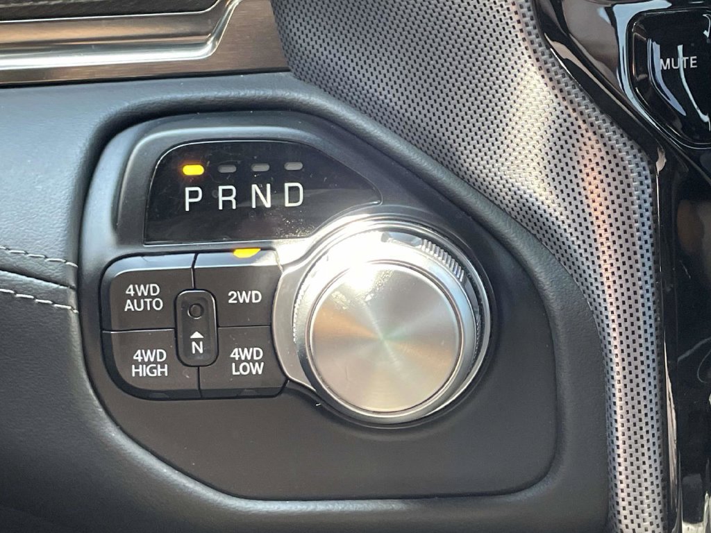 Used 2021 RAM 1500 Limited AWD/4WD image 35