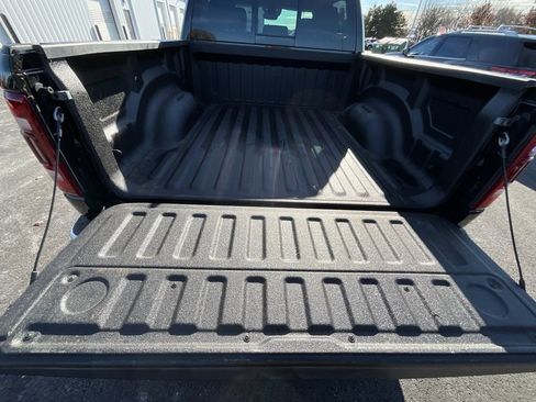 Used 2022 RAM 1500 Laramie image 24