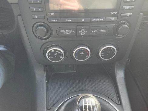 Used 2011 MAZDA MX-5 Miata Sport image 12