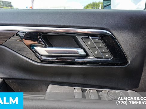 Used 2025 Chevrolet Tahoe LT AWD/4WD image 56