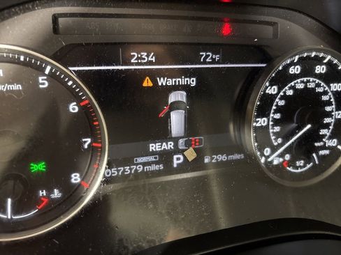 Used 2024 Mitsubishi Outlander SE image 23