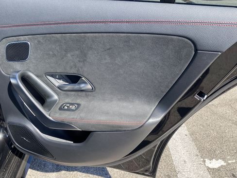 Used 2021 Mercedes-Benz CLA 35 AMG 4MATIC image 25