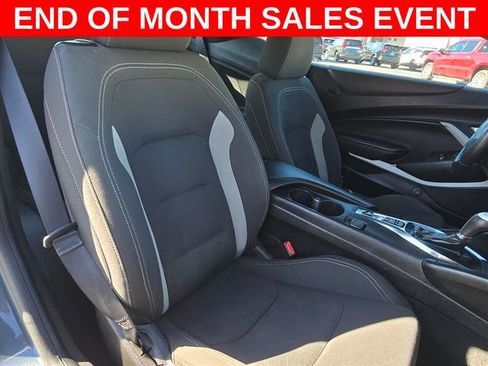 Used 2020 Chevrolet Camaro LT image 20