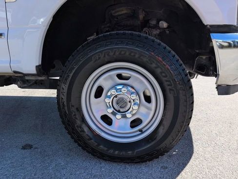 Used 2020 Ford F350 XL w/ Power Equipment Group image 11