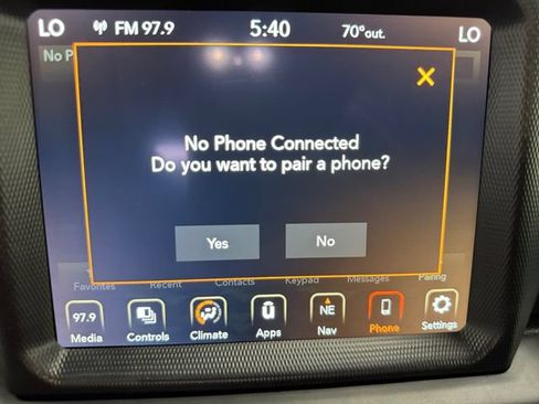 Used 2021 Jeep Wrangler Unlimited Sahara w/ Uconnect 4C Nav & Sound Group AWD/4WD image 18