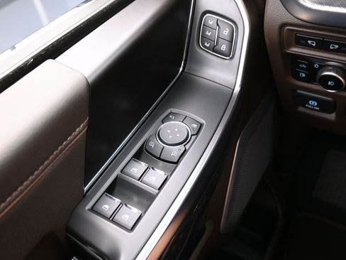 Used 2024 Ford F150 King Ranch w/ FX4 Off-Road Package image 25