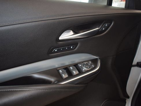 Used 2020 Cadillac XT4 Premium Luxury image 24