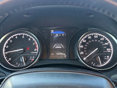 Used 2024 Toyota Camry SE image 14