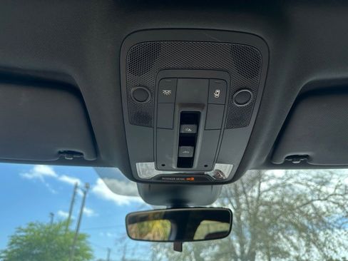 Used 2020 Audi Q3 2.0T Premium w/ Convenience Package image 24