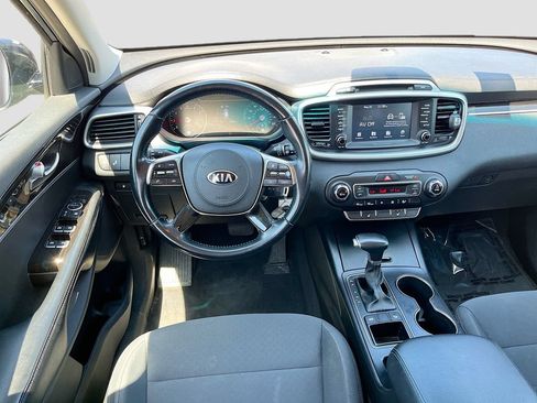 Used 2019 Kia Sorento FWD w/ LX Convenience Package image 21