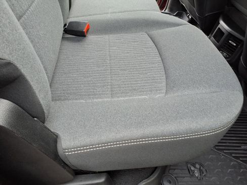 Used 2022 RAM 2500 Tradesman image 19