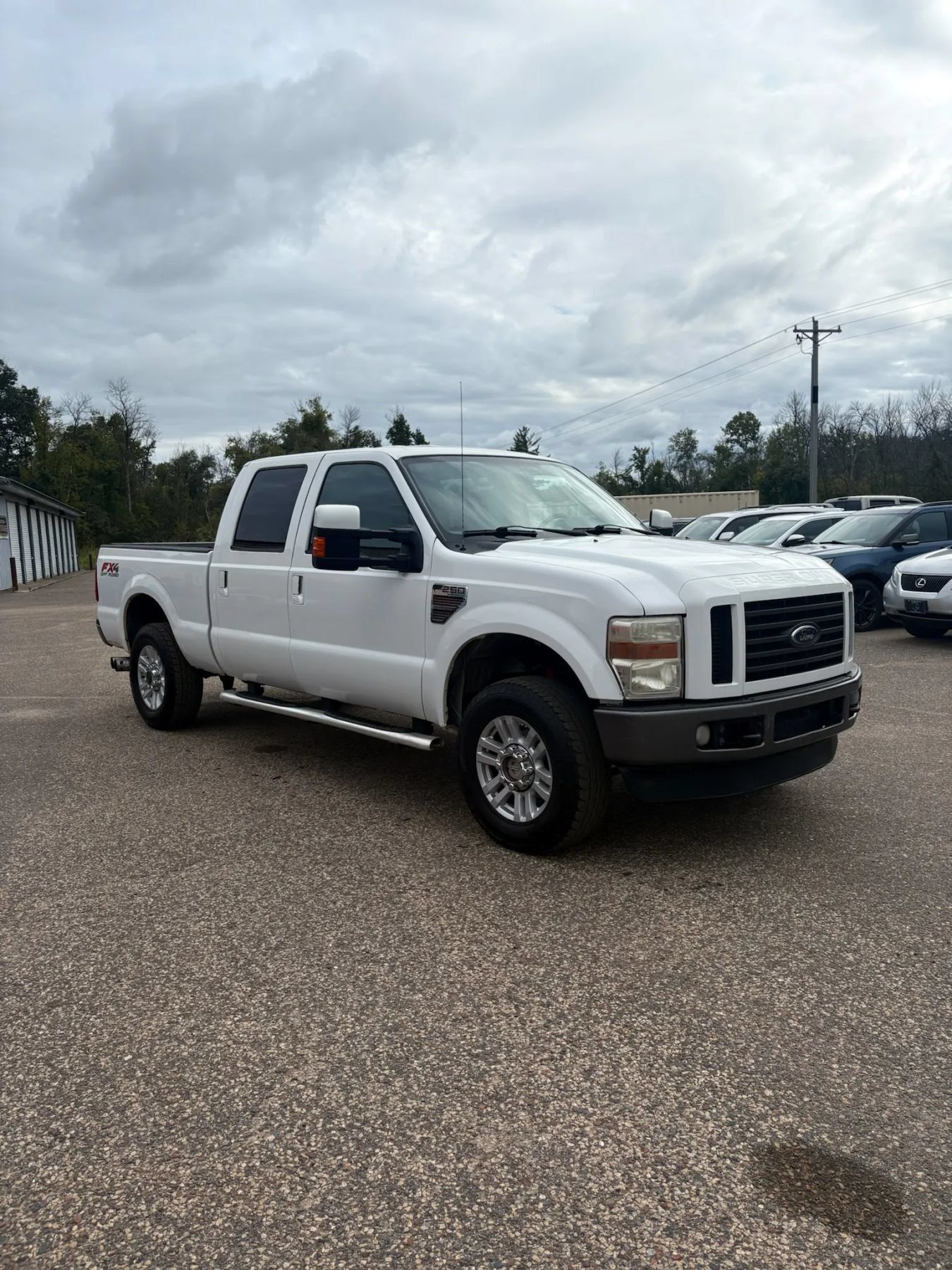 Used 2009 Ford F250 FX4 AWD/4WD image 3