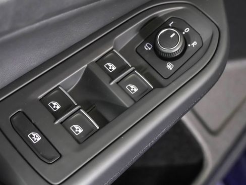 New 2026 Volkswagen Golf image 32