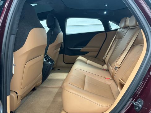 Used 2023 Lucid Air Grand Touring image 12