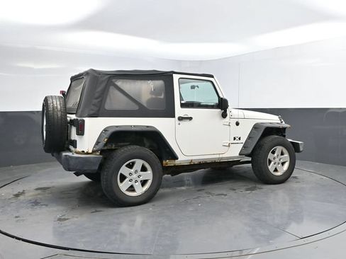 Used 2008 Jeep Wrangler X AWD/4WD image 2