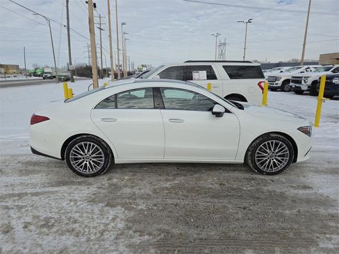 Used 2023 Mercedes-Benz CLA 250 4MATIC image 17