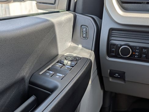 New 2026 Ford F250 XL w/ XL Off-Road Package image 24