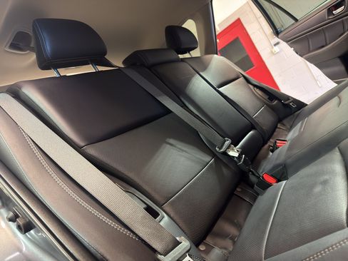Used 2018 Subaru Outback 2.5i Limited AWD/4WD image 28