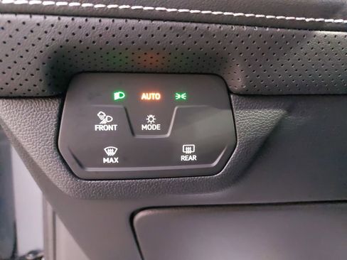 New 2026 Volkswagen Atlas SE image 21